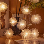 Fio de Luzes com Flores - Decoração Natalina